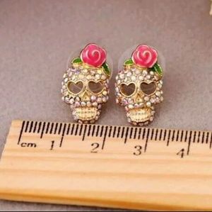 Sugar skull earrings NWT
